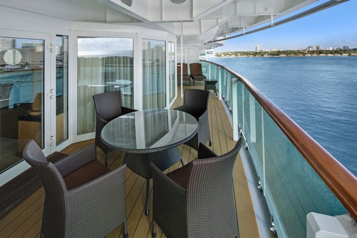 Accommodation on Serenade of the Seas